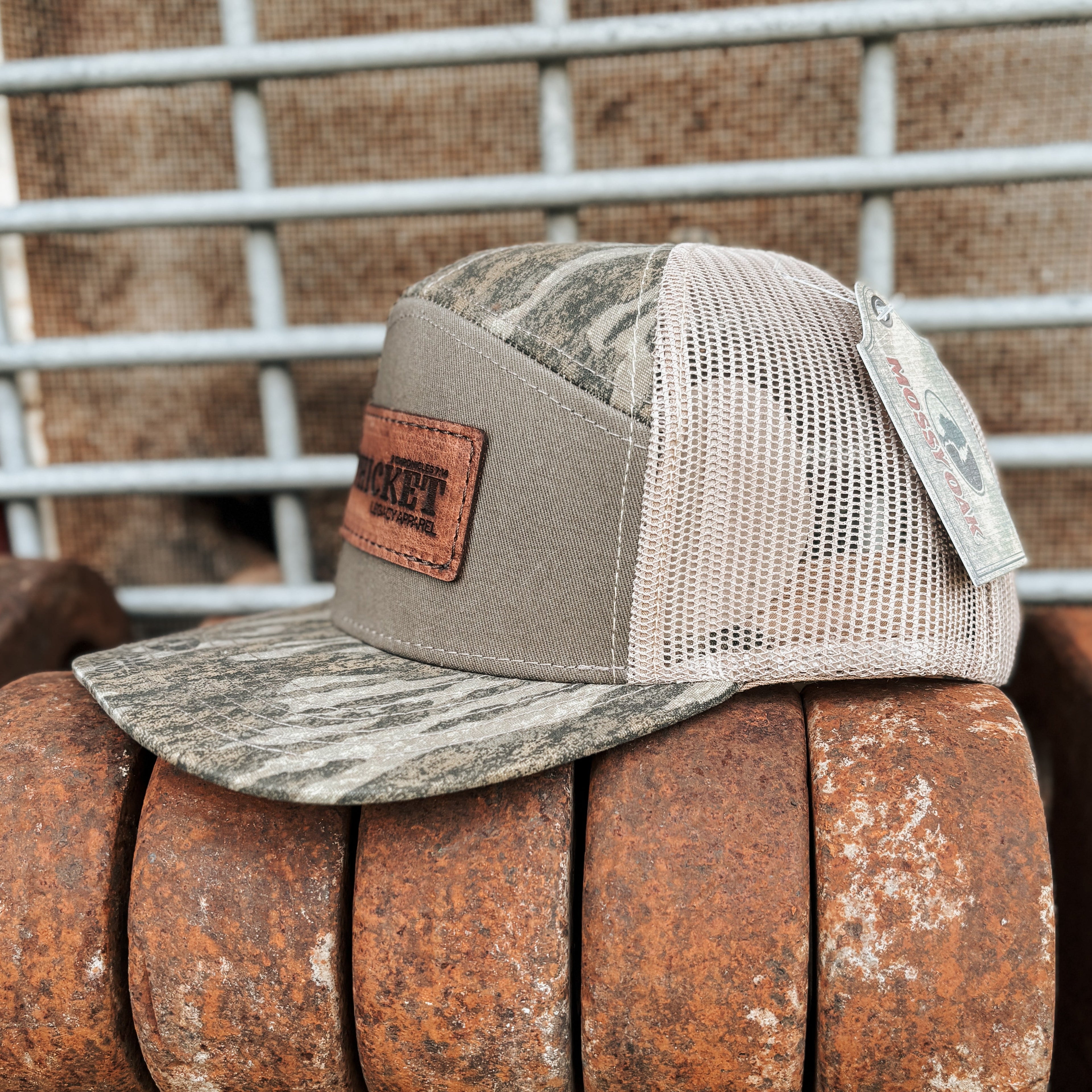 Thicket Apparel Logo Hat | Mossy Oak® New Bottomland Camo